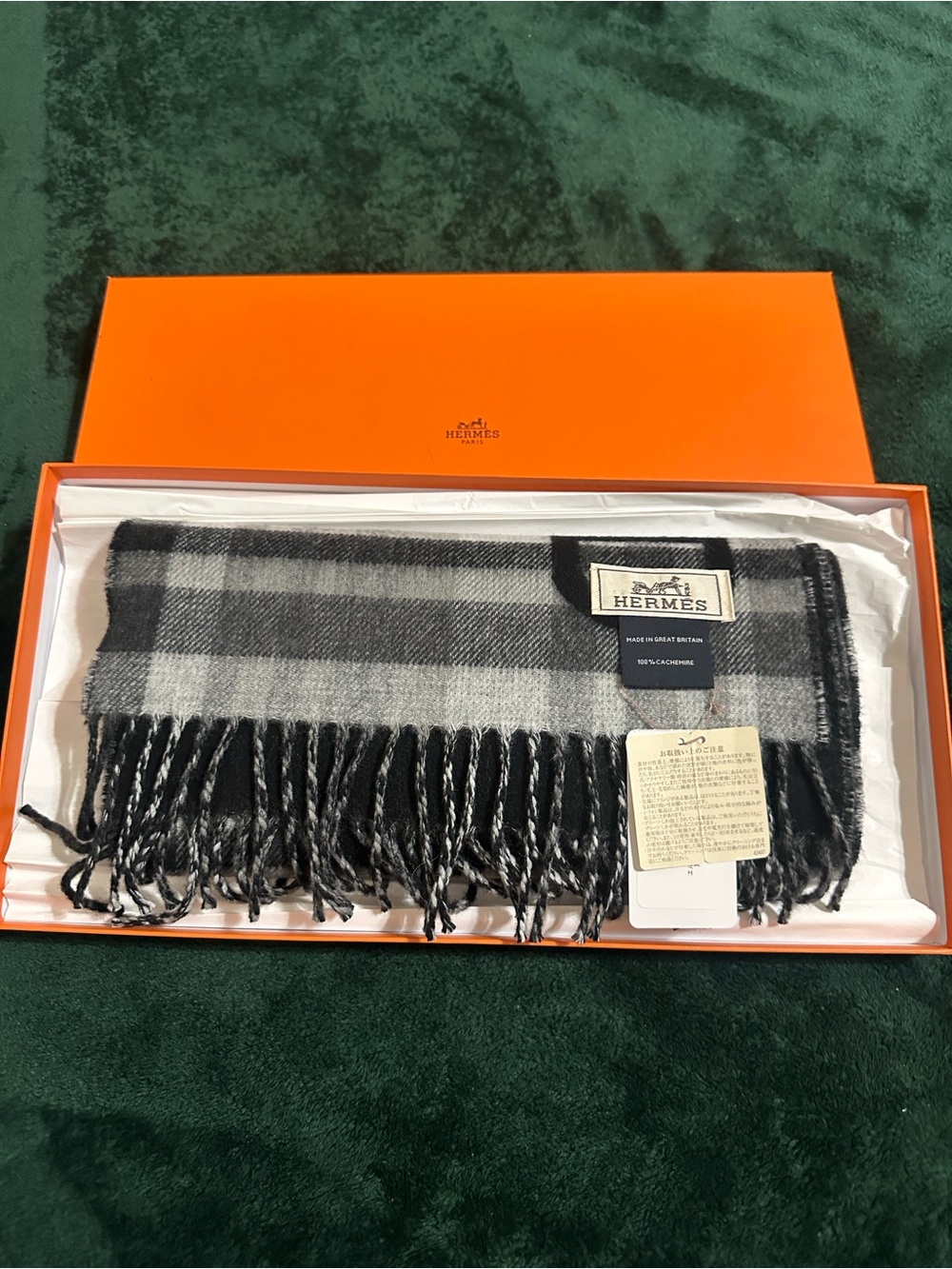 Hermès  Cashmere Scarf/Muffler Unisex